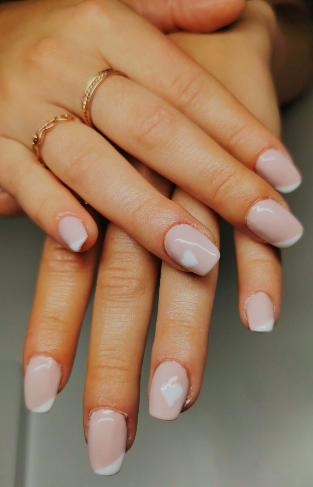 nails