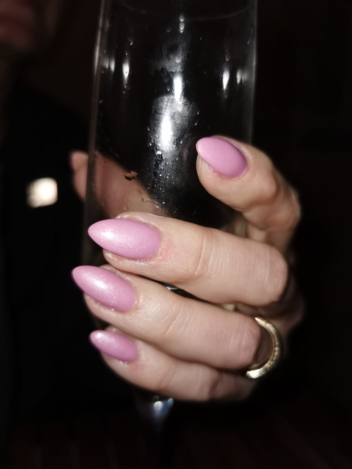 pink-nails